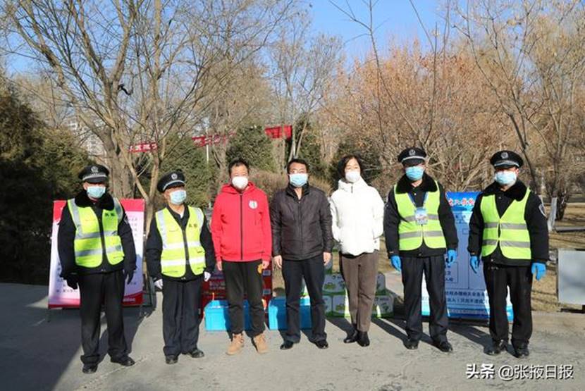 9001cc金沙以诚为本：一退休职工献爱心慰问疫情防控人员